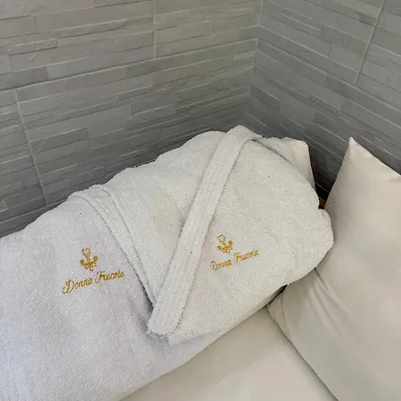 Donna Frucola And Private Wellness * San Pietro in Lama